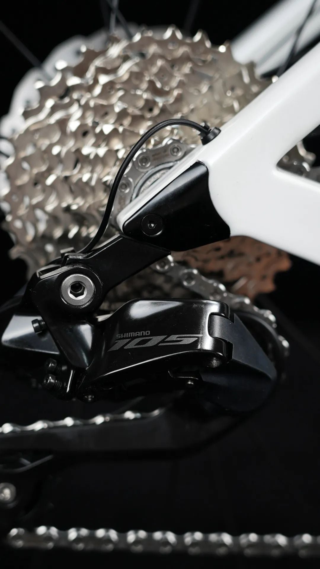 Java Volata Di2 J-Air VOLATA DI2 R7170 Carbon Road Bike – Java Bike North America