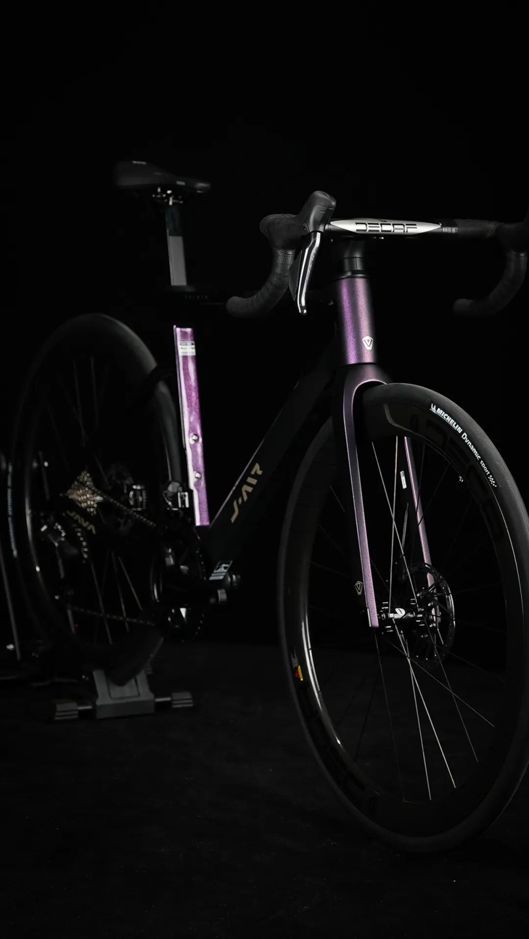 Java Volata Di2 J-Air VOLATA DI2 R7170/R8170 Carbon Road Bike – Java Bike North America