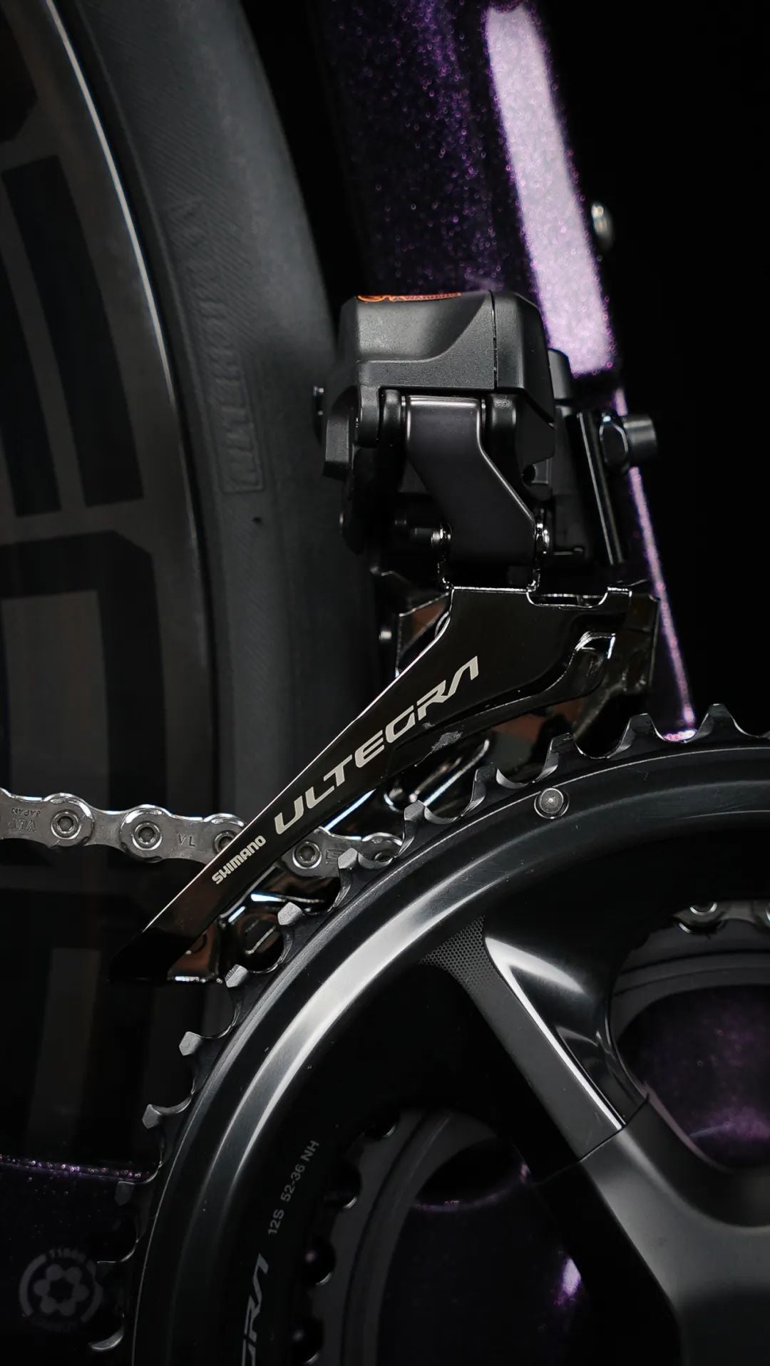 Java Volata Di2 J-Air VOLATA DI2 R7170/R8170 Carbon Road Bike – Java Bike North America