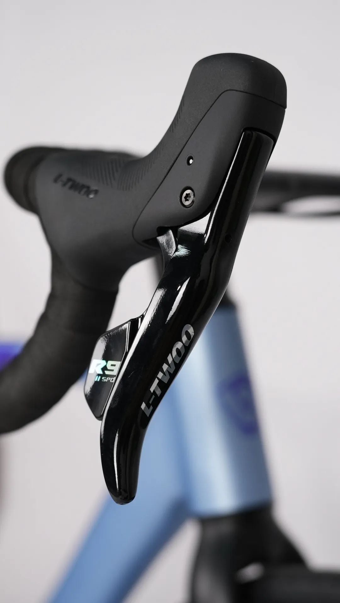 Auriga R9 22S Aluminum Road Bike – Java Bike North America
