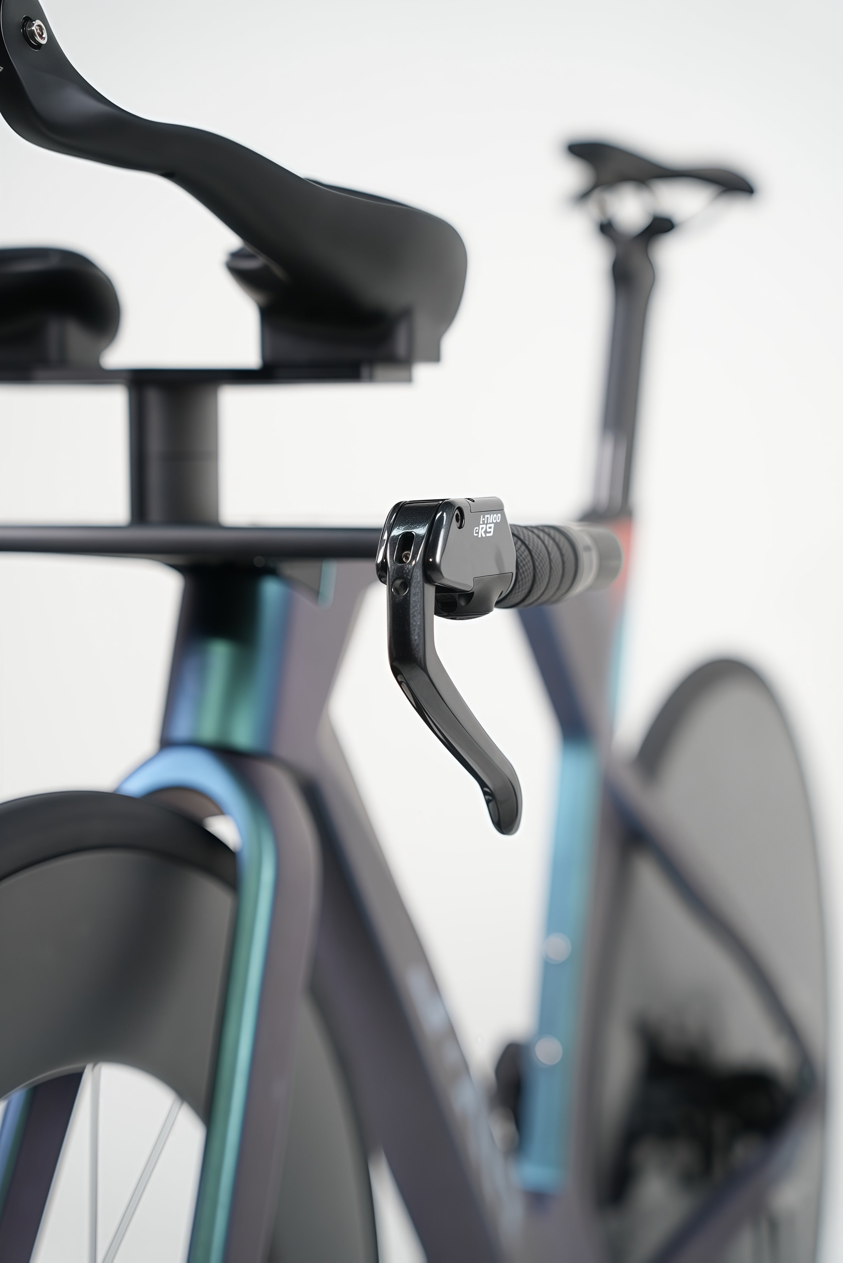 Java Rivelo Tt VEGA TT LTWOO ER9 Full Carbon with Disc Carbon Wheel – Java Bike North ...