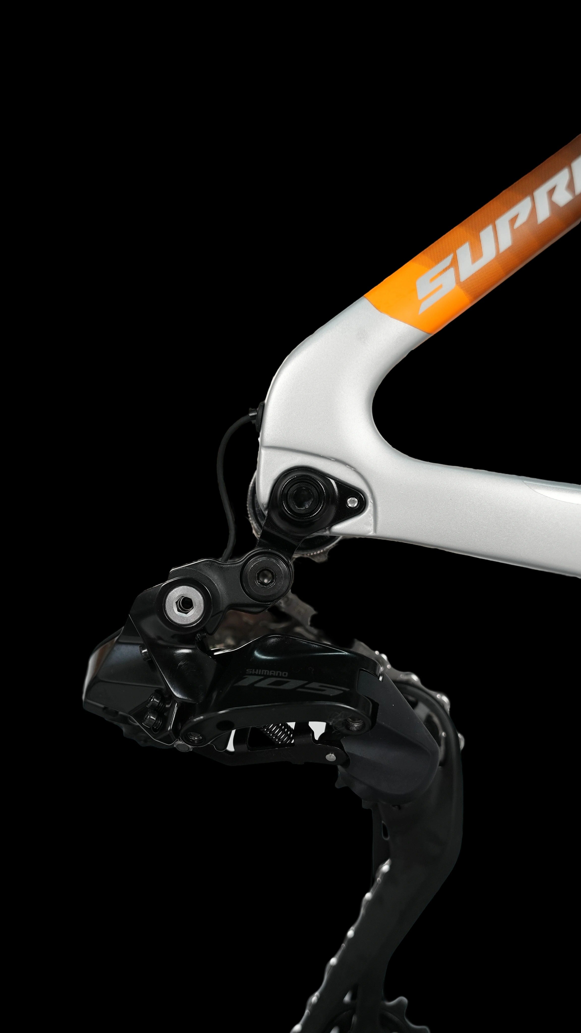 Suprema DI2 R7170 Full Carbon Road Bike – Java Bike North America